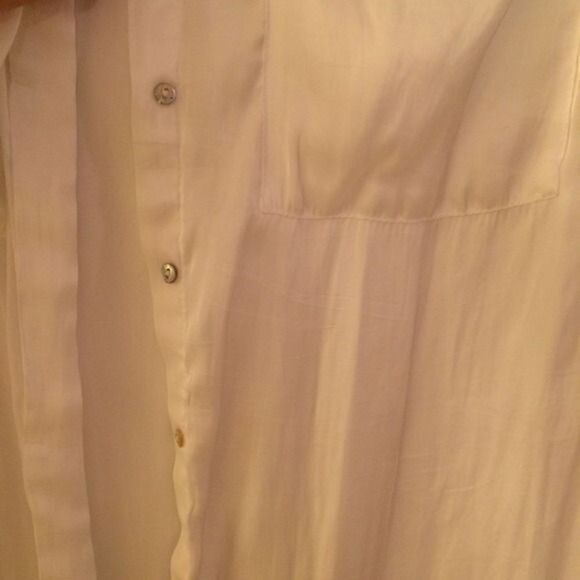 zara blouse with patch pockets - Picture 3 of 4